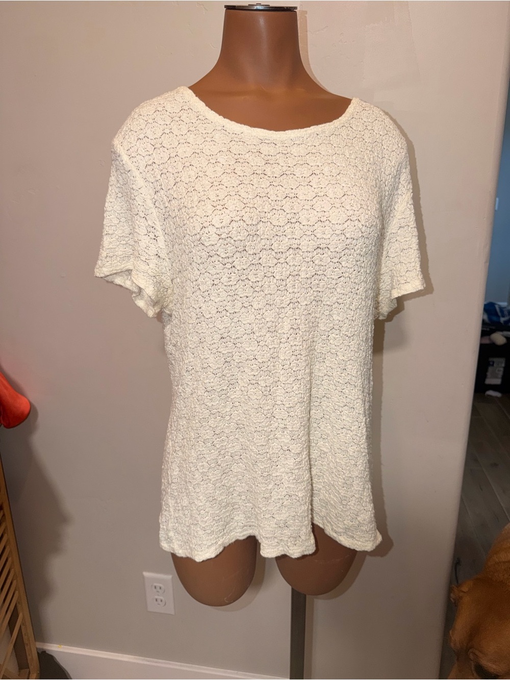 Croft & Barrow Women's Stretch
Shirt White Cream Size Large